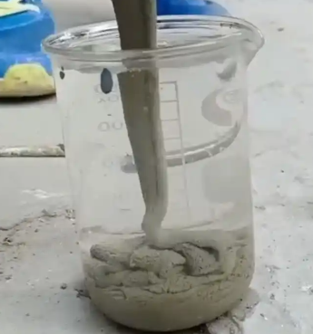 江岸水工混凝土絮凝剂，水下抗分散剂的作用及施工方法